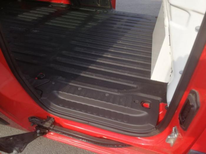renault kangoo električno dostavno vozilo besplatni mali oglasi
