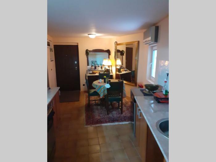 kuća, avala, prnjavor, 150 m2 25m2 terase, 35m2 garaža, 8 ari besplatni mali oglasi