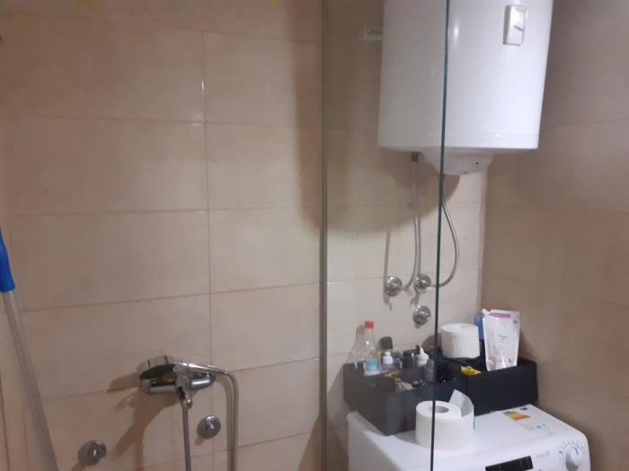 kuća, avala, prnjavor, 150 m2 25m2 terase, 35m2 garaža, 8 ari besplatni mali oglasi