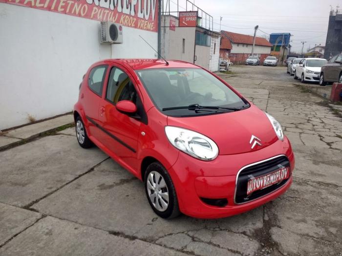 citroen c1 1 0 besplatni mali oglasi