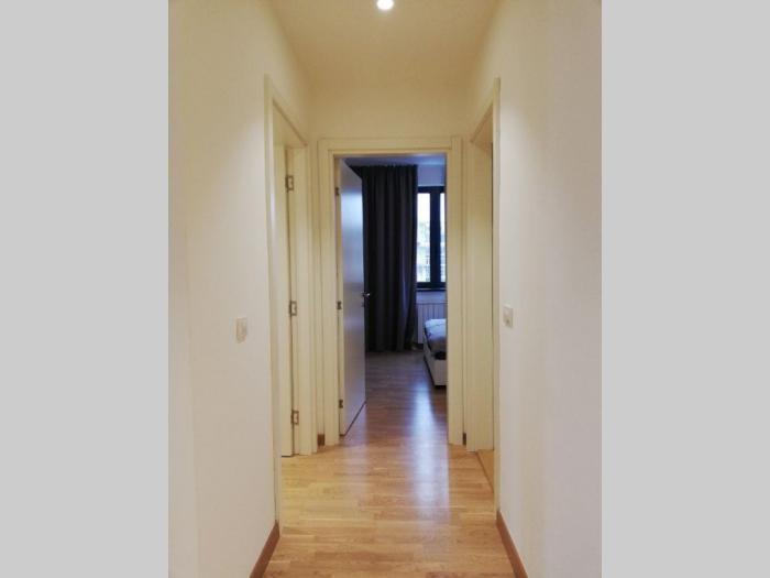 trosoban stan 85m2 beograd na vodi, besplatni mali oglasi