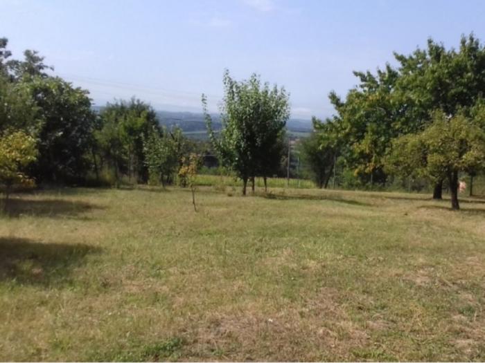 kuća i plac (106m2,14 03ari) vladimirci (skupljen) kod šapca besplatni mali oglasi
