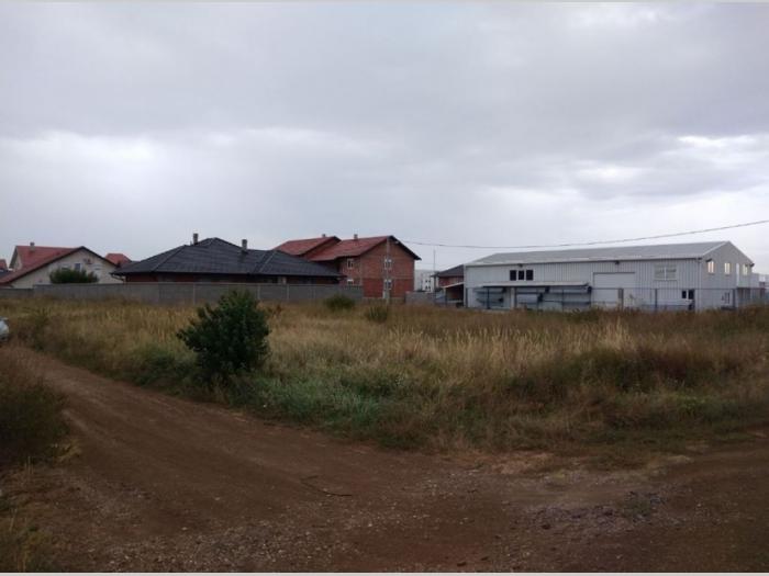 prodajem plac ledine besplatni mali oglasi