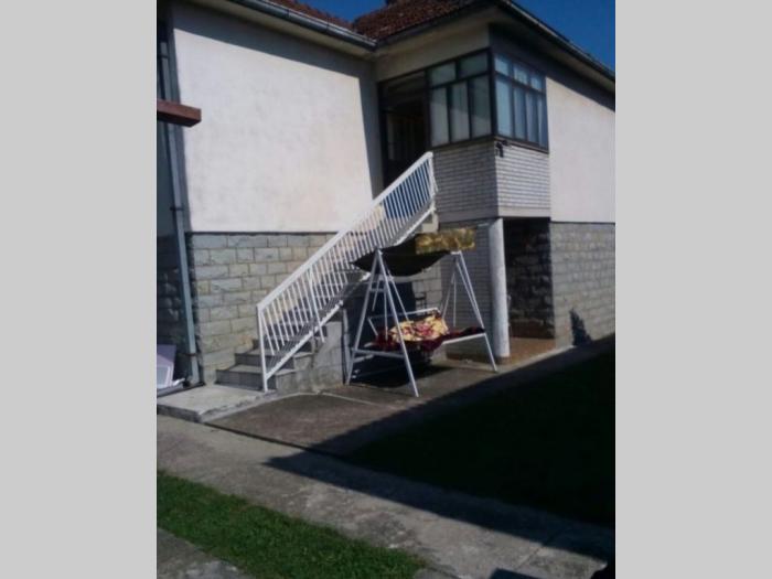 kuća gornji milanovac besplatni mali oglasi