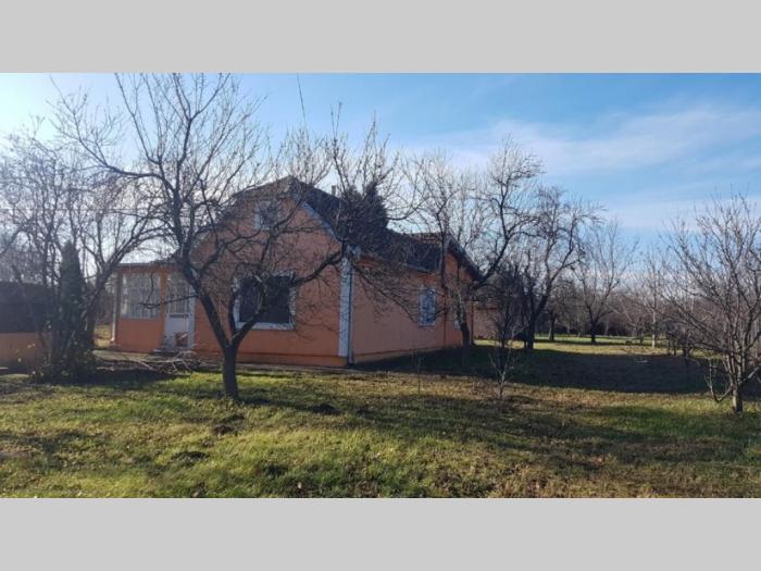 čenta kuća vikendica besplatni mali oglasi