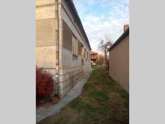 kuća pirot besplatni mali oglasi