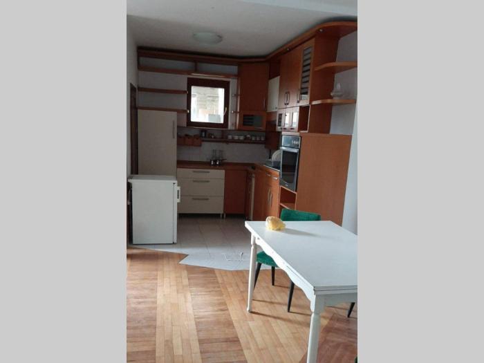 smeštaj za radnike u veterniku, novi sad besplatni mali oglasi