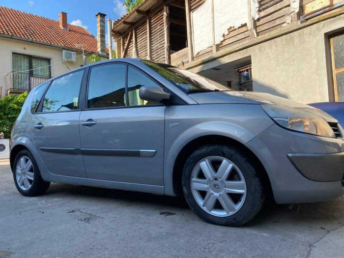 renault scenic renault scenic 2 2004 besplatni mali oglasi