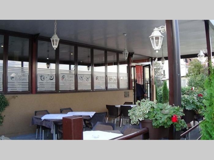 hotel lion reborn besplatni mali oglasi