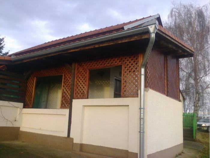 kuća i okućnica fruška gora, blizu manastira krušedol besplatni mali oglasi