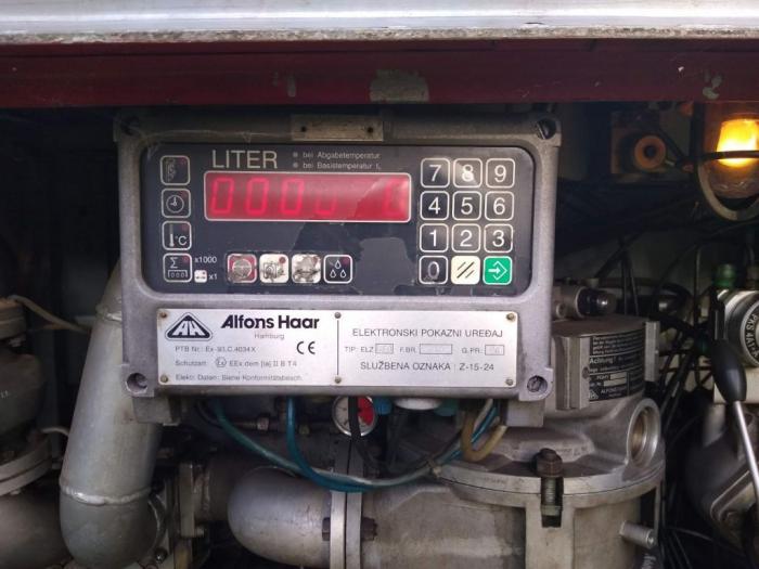 renault cisterna 420 dci premium 2003 godište besplatni mali oglasi