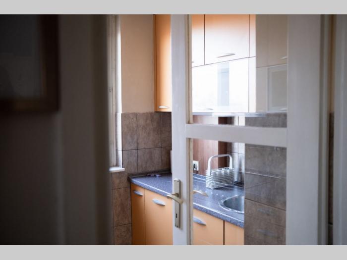 stan na novom beogradu, bežanijska kosa, 64 m2 besplatni mali oglasi