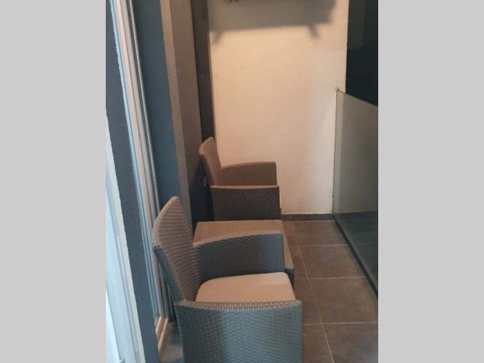 prodajem stan novi sad (na detelinari) besplatni mali oglasi