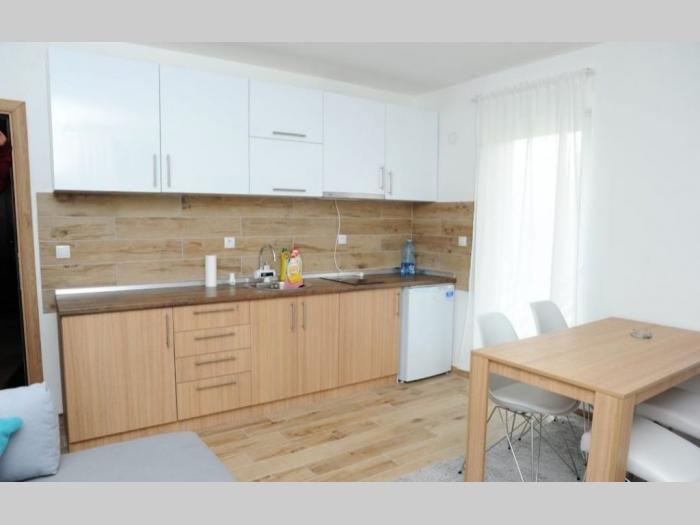 vikend naselje, 42 m2 kopaonik besplatni mali oglasi