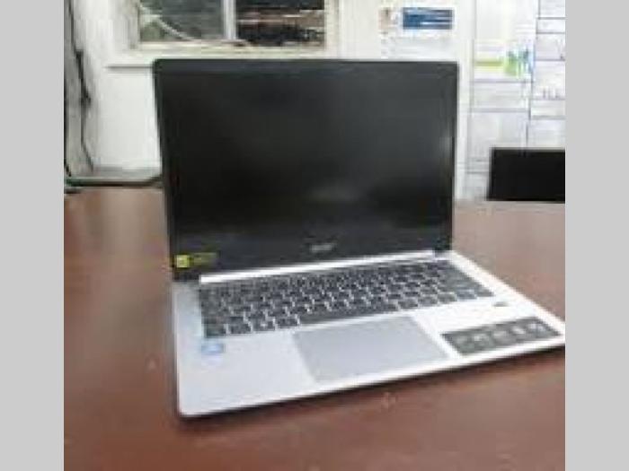 laptop acer swift 1 besplatni mali oglasi