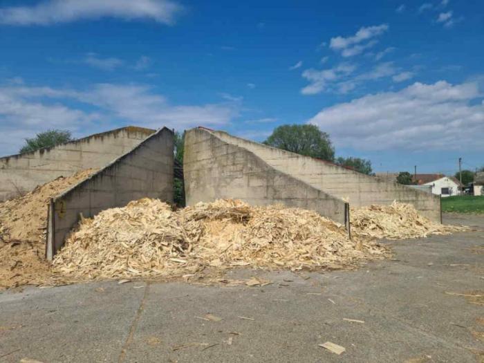 na prodaju hala od 400 m2 u srbobranu besplatni mali oglasi