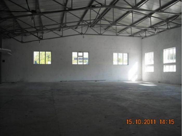 izdajem halu 1000 m2 plus poslovni prosto 300m2 besplatni mali oglasi