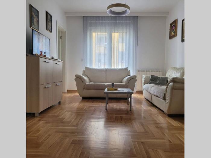 vračar gospodara vučića 59, nov stan, visoko prizemlje, 50 m2 sa terasom 30 m3 besplatni mali oglasi