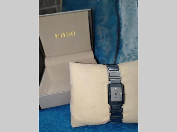 rado odlično očuvan sat besplatni mali oglasi