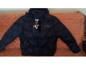zimska jakna nova sa kapuljačom besplatni mali oglasi